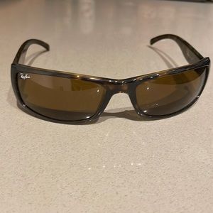 Women’s Ray Ban - like new